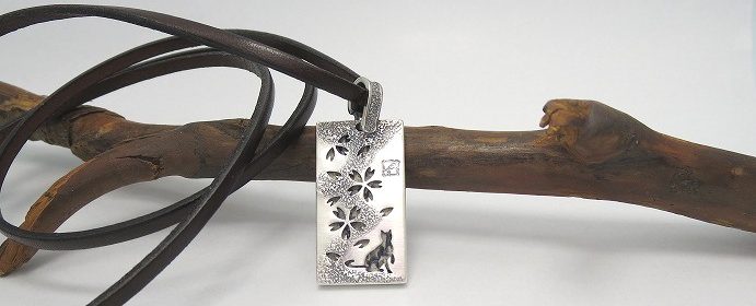 桜×猫の透かし彫りアクセサリー！サンプル制作中  女職人 日々の制作 